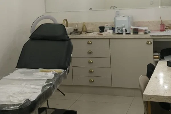 Clínica onde influencer fez procedimento antes de morrer