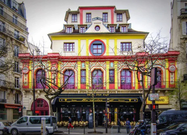 França tem atos em homenagem às vítimas de ataque que completa um ano