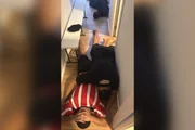 Golpistas de SP que trocavam cartões de idosos em táxis no RJ são presos - imagem 3 Golpistas de SP que trocavam cartões de idosos em táxis no RJ são presos - imagem 3