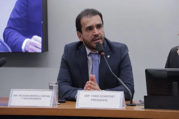 Imagem colorida mostra o deputado Marceito Freitas (União-MG) - Metrópoles