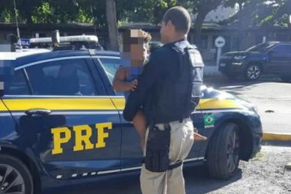 Adolescente rouba bebê e é apreendida em Salvador
