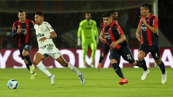 Palmeiras faz 3 x 0 no Cerro e encaminha classificação na Libertadores