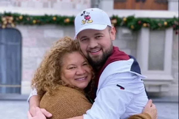 Rafael Vaz Lopes e a mãe