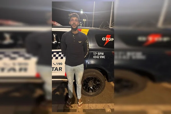 Homem mata namorada, foge para casa do pai e diz não lembrar motivação