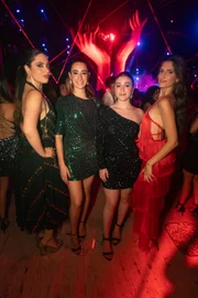 Maria Fernanda Miziara, Roberta Curi, Clarice Abreu e Karen Curi