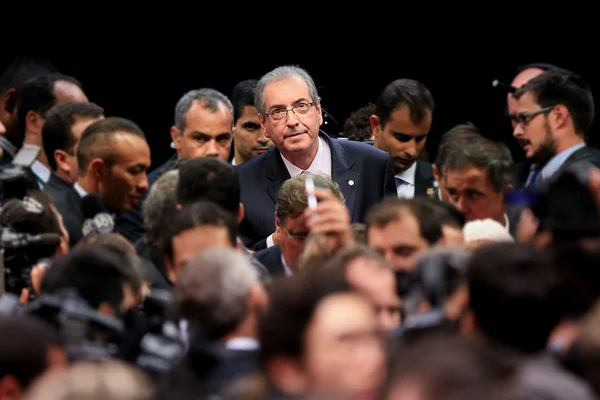 Aliados de Cunha querem devolver processo para o Conselho de Ética