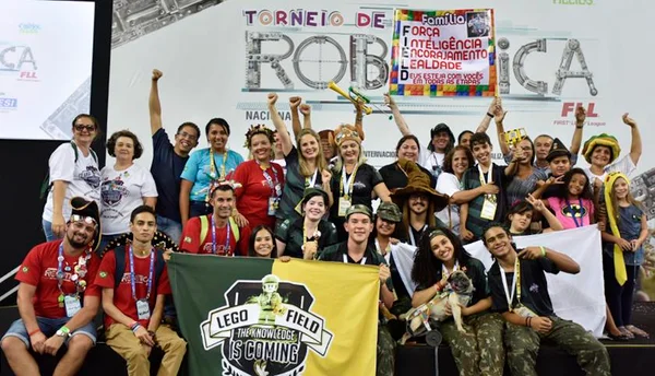 Equipe do DF conquista vaga para etapas internacionais de Robótica