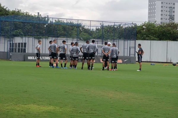 Com retorno de Araos, Corinthians se prepara para a Libertadores
