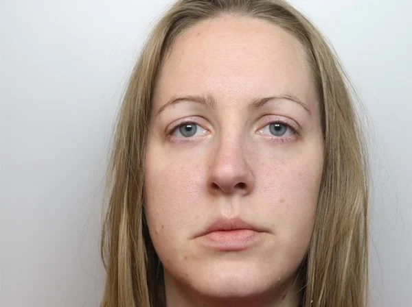 Imagem colorida da enfermeira Lucy Letby condenada por matar bebês no Reino Unido - Metrópoles