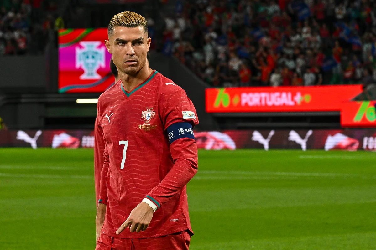 Jorge Jesus aceita reunião de paz com Cristiano Ronaldo e Federação Jorge Jesus aceita reunião de paz com Cristiano Ronaldo e Federação