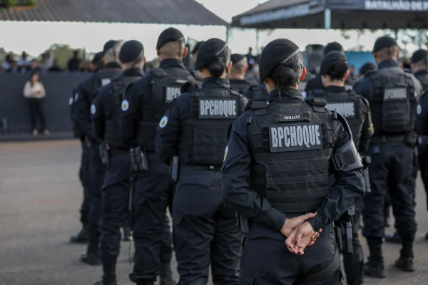 Novos batalhões da PM e rodoviária no Jardim Botânico são anunciados - destaque galeria
