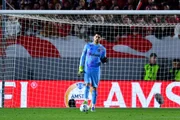 Agustín Rossi defendeu duas cobranças e garantiu a classificação do Flamengo