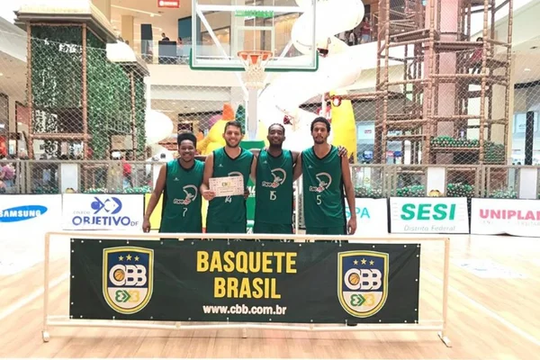 Jogadores de basquete do DF organizam vaquinha para competir no RJ