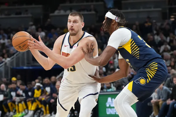 Imagem colorida de Jokic - Metrópoles