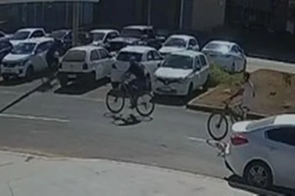 “Gangue da bicicletinha” furta 20 carros em estacionamentos do DF
