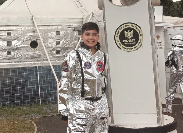 Horácio no projeto Missão Moon2