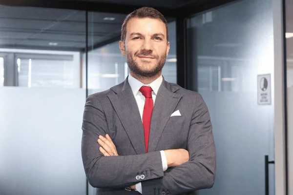 Candidato a deputado estadual do Novo contratou preso no 8/1 para campanha