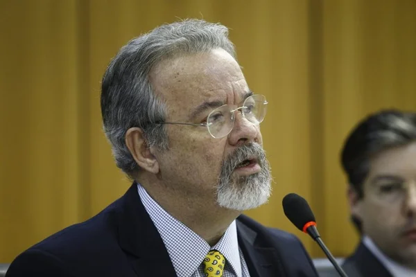 Jungmann: PF investiga outros dois envolvidos no atentado de Bolsonaro
