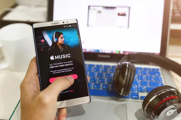 Streaming dá lucro? Artistas e Ecad comentam impacto do formato