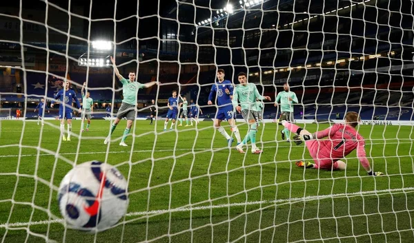 Chelsea vence o Everton na Premier League