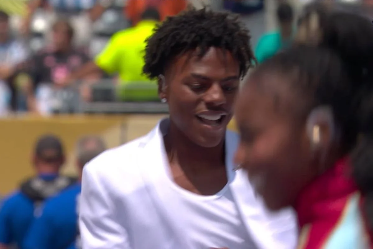 IShowSpeed abre cerimônia da final da Copa após ataques de racismo - imagem 1 IShowSpeed abre cerimônia da final da Copa após ataques de racismo - imagem 1