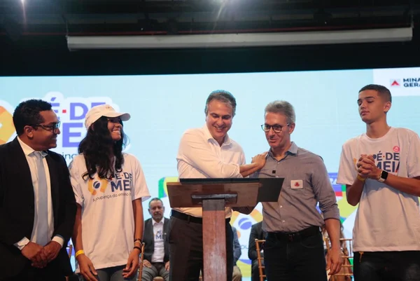 Camilo Santana e Romeu Zema