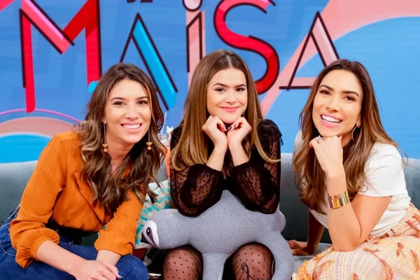 Programa da Maisa: Rebeca entrega que Patrícia Abravanel já bebeu xixi