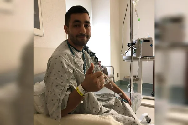 Influenciador teve Câncer de intestino colorretal