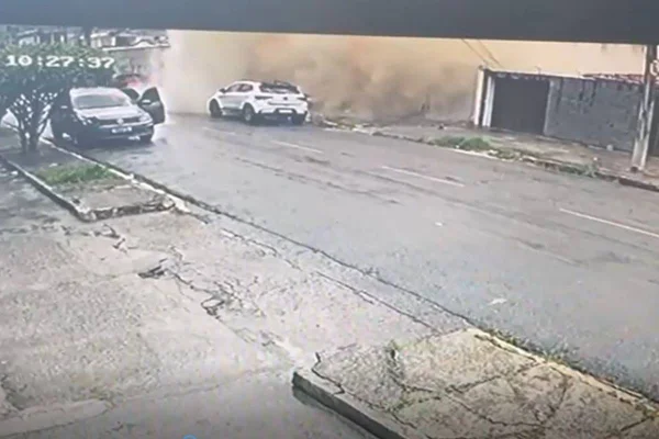 imagem colorida predio desaba jaboatao