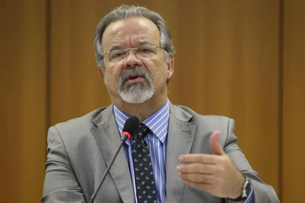 Jungmann diz que prisão de Pezão é “extremamente triste”