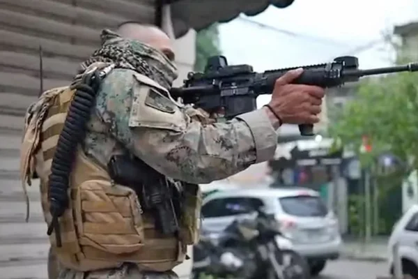 Operação das forças de segurança contra o Comando Vermelho no Rio de Janeiro