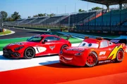 F1: GP da Itália contará com McQueen para celebrar 20 anos do filme Carros - imagem 2 F1: GP da Itália contará com McQueen para celebrar 20 anos do filme Carros - imagem 2