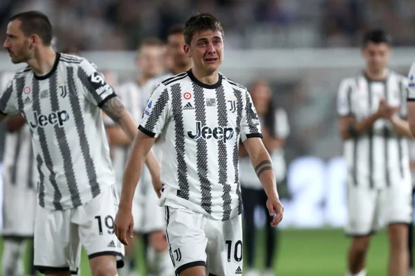 Dybala na despedida pela Juventus