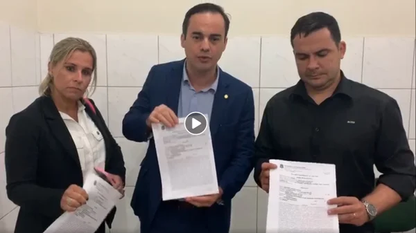 Deputados registram BO contra Cid por tentativa de homicídio
