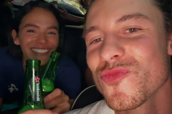 Shawn Mendes chama Bruna Marquezine de “meu bebê” e se declara - destaque galeria Shawn Mendes chama Bruna Marquezine de “meu bebê” e se declara - destaque galeria