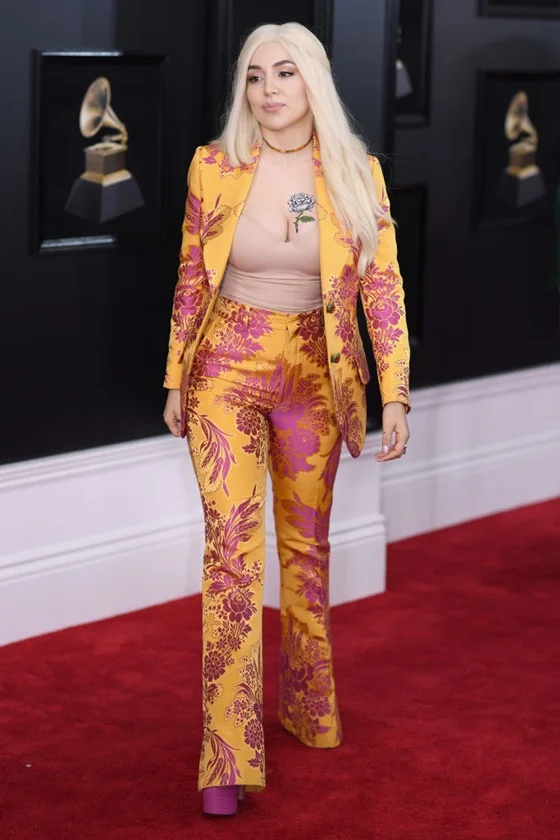Ava Max
Ava Max
