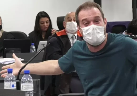 Elissandro Sphor, sócio da Boate Kiss condenado a 22 anos e seis meses de prisão devido ao incêndio que matou 242 pessoas e deixou mais de 600 feridas, em janeiro de 2013, em Santa Maria (RS)