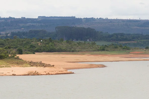 Mesmo com a volta da chuva, níveis dos reservatórios estão baixos