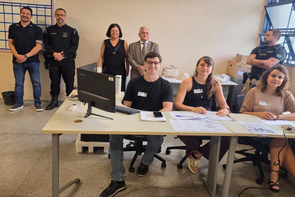 Eleições em prisão no DF são abertas