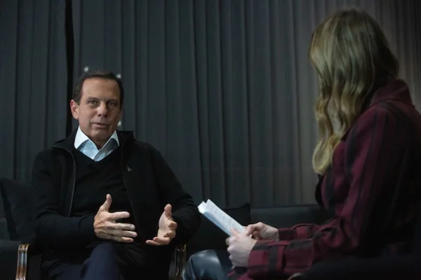 São Paulo (SP) - 03/08/2021 - Rachel Sheherazade entrevista o governador de São Paulo João Doria - A apresentadora Rachel Sheherazade entrevista o governador de São Paulo João Doria (PSDB), no Palácio dos Bandeirantes, zona Sul de São Paulo, nesta terça-feira (03