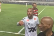 Neymar defendeu Danilo de gritos da torcida