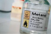 Metanol em bebida: após mortes, ministério faz alerta a hospitais
