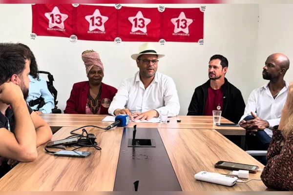 Sem verba, candidatos do PT em MG ameaçam ir à Justiça contra o partido