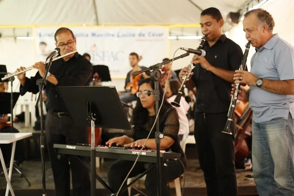 ONG do Itapoã realiza live solidária com orquestra filarmônica neste sábado