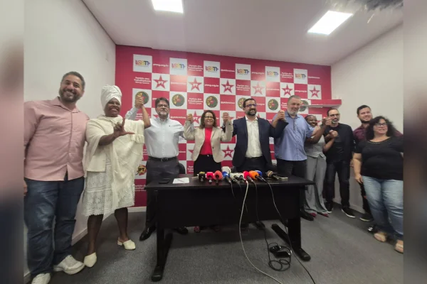 Presidente do PT mineiro diz que eleição fica mais fácil sem Cleitinho - destaque galeria Presidente do PT mineiro diz que eleição fica mais fácil sem Cleitinho - destaque galeria