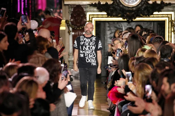 Bertrand Guyon deixa o cargo de diretor criativo da Schiaparelli