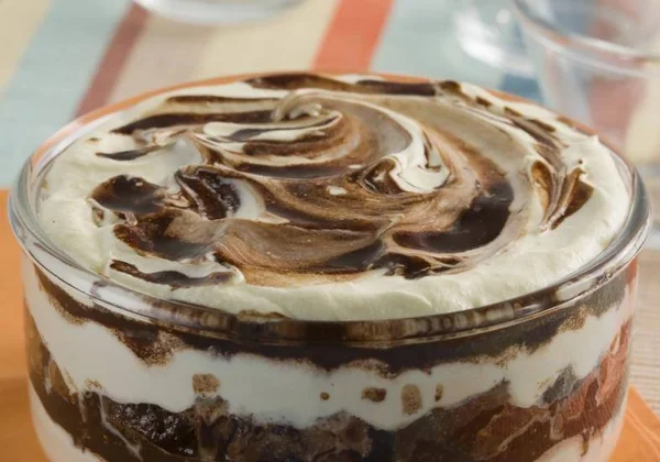Aprenda a fazer vários doces deliciosos na travessa