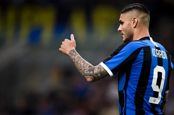 De saída? Mauro Icardi deixa concentração da Inter de Milão