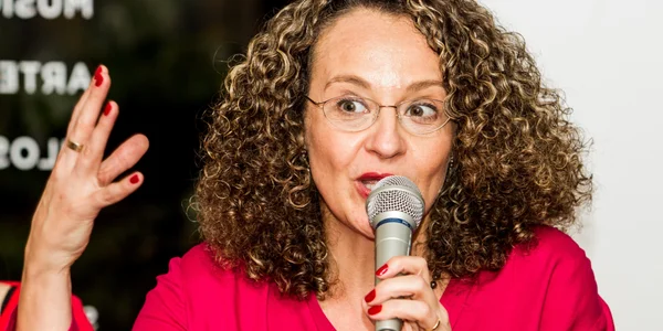‘Temer tem menos popularidade que eu’, diz Luciana Genro