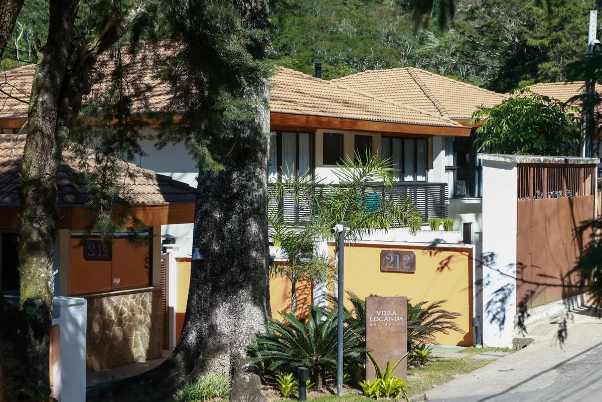 Casa pertence ao empresário Luiz Fernando Gomes, que tem contratos milionários no governo do Rio de Janeiro Casa pertence ao empresário Luiz Fernando Gomes, que tem contratos milionários no governo do Rio de Janeiro